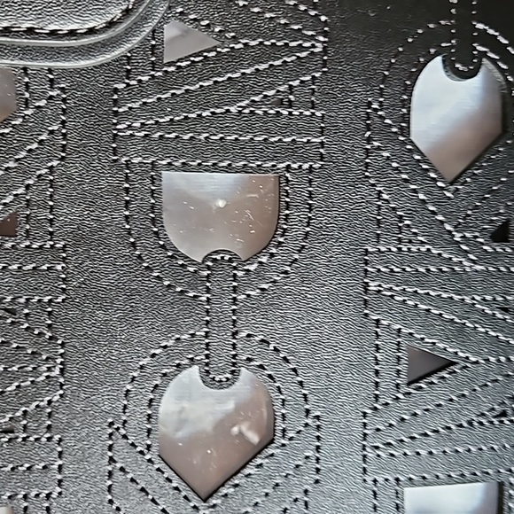 NWT Authentic Michael Kors Eliza open leather tote black🖤 - Picture 3 of 10